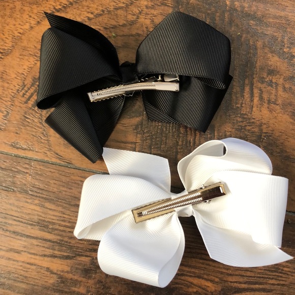 🆕Dot Dot Smile Ballerina Dress w/ 2 Matching Bows - Picture 4 of 5